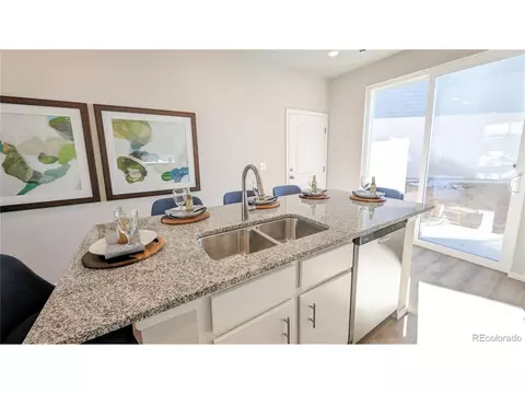 21890 E 38th Pl, Aurora, CO 80019 photo 12