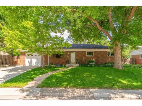 1410 S Ammons St, Lakewood, CO 80232
