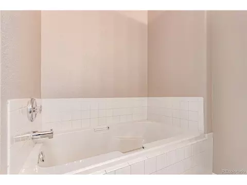 Undisclosed, Aurora, CO 80015 photo 31