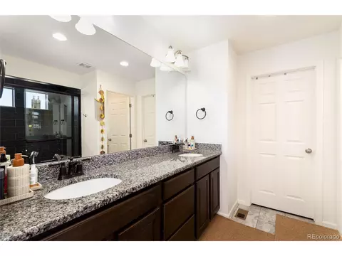 Bath - 18295 E 52nd Pl, Denver, CO 80249 photo 1 of 4