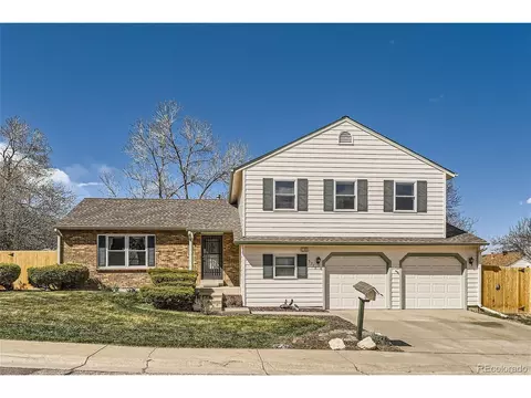 5375 E Briarwood Cir, Centennial, CO 80122