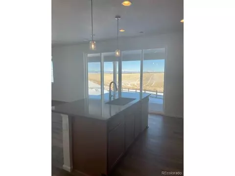 27991 E 10th Dr, Aurora, CO 80018 photo 4