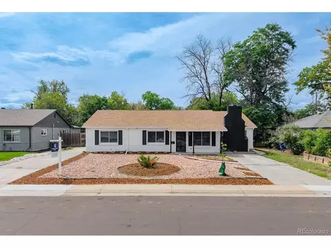 919 Troy St, Aurora, CO 80011