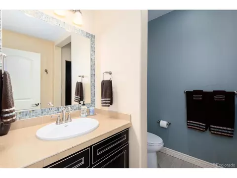 Bath - 27386 E Jamison Cir, Aurora, CO 80016 photo 4 of 6