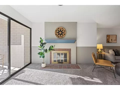 800 Pearl St #408, Denver, CO 80203