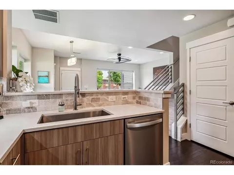 11105 E 25th Ave, Aurora, CO 80010 photo 13