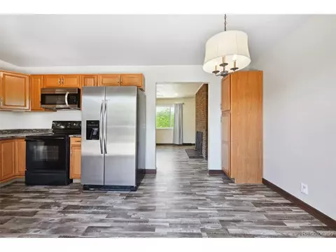 926 Nucla St, Aurora, CO 80011