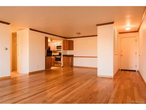 4600 E Asbury Cir #201, Denver, CO 80222