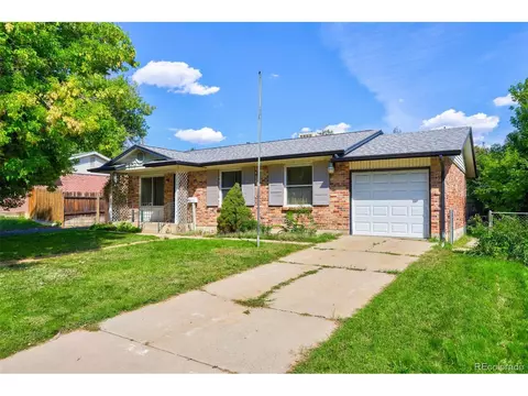 870 S Wheeling St, Aurora, CO 80012