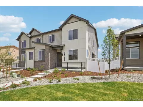 1262 S Algonquian St, Aurora, CO 80018