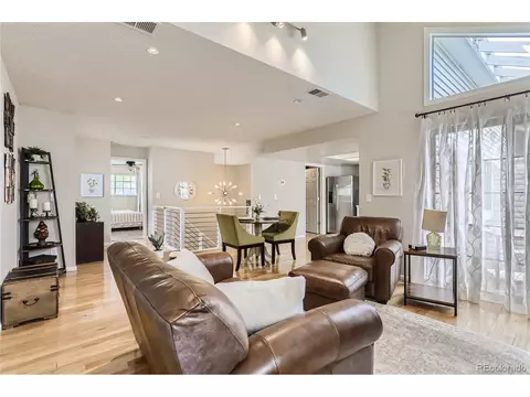 12450 E Pacific Cir #D, Aurora, CO 80014