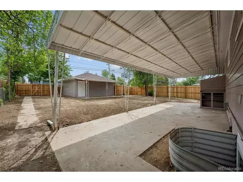 Exterior - 9801 E 8th Ave, Aurora, CO 80010 photo 5 of 5