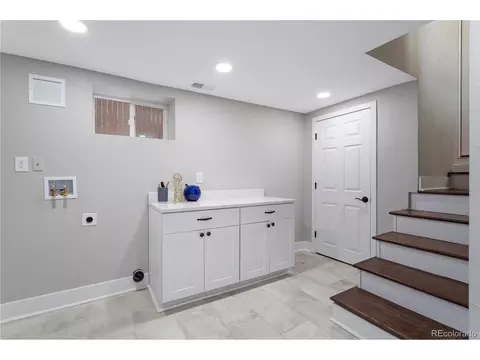 5301 E 23rd Ave, Denver, CO 80207 photo 25