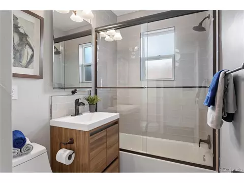 5301 E 23rd Ave, Denver, CO 80207 photo 11