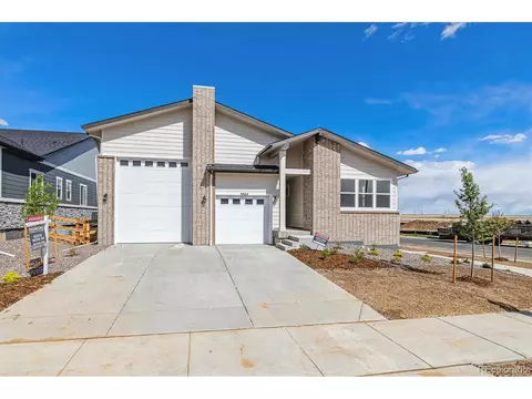 3964 N Haleyville Ct, Aurora, CO 80019