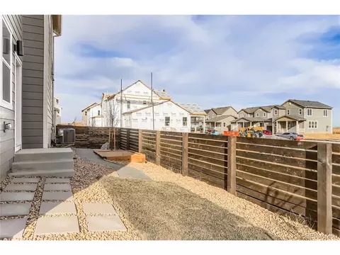 Exterior - 13331 Merrymaker Dr, Longmont, CO 80504 photo 5 of 7