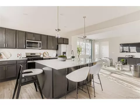 Kitchen - 13331 Merrymaker Dr, Longmont, CO 80504 photo 3 of 3