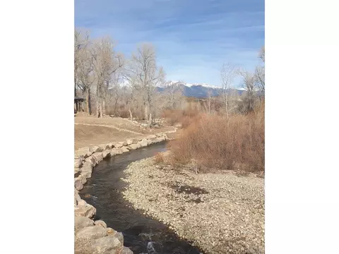 1112 Pinon Dr, Poncha Springs, CO 81242
