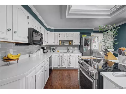 Kitchen - 8181 Chase Way, Arvada, CO 80003 photo 4 of 8