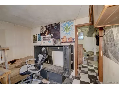 2405 W 24th Street Rd, Greeley, CO 80634