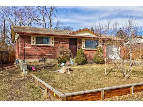 1381 S Cody Way, Lakewood, CO 80232