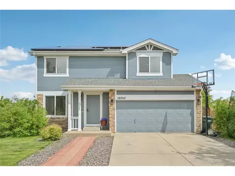 19707 E Caspian Cir, Aurora, CO 80013