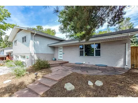 11061 E Harvard Dr, Aurora, CO 80014 photo 2