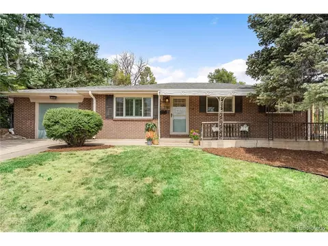 3185 W Radcliff Dr, Englewood, CO 80110