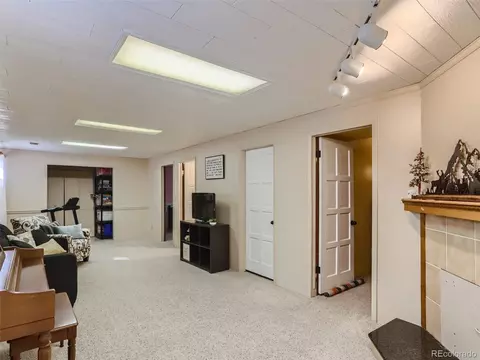 916 Mesa Ct, Windsor, CO 80550 photo 20