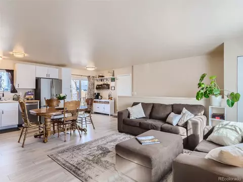 916 Mesa Ct, Windsor, CO 80550 photo 5