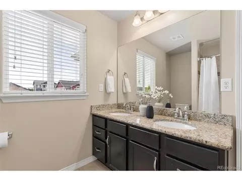 Bath - 6745 Blue Spruce St, Frederick, CO 80530 photo 4 of 5