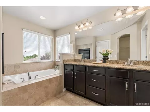 Bath - 6745 Blue Spruce St, Frederick, CO 80530 photo 2 of 5