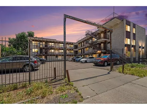 590 N Logan St #206, Denver, CO 80203