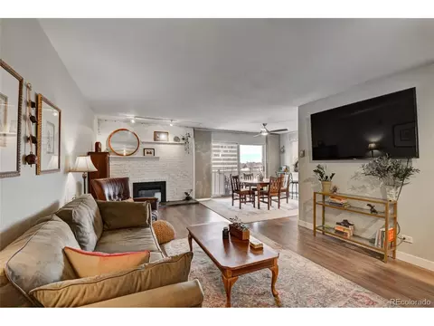 700 N Washington St #802, Denver, CO 80203