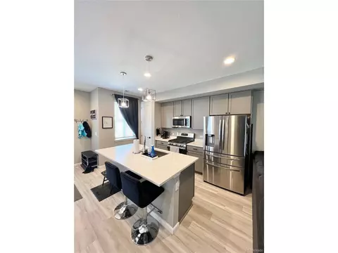 17098 E Center Pl, Aurora, CO 80017 photo 5