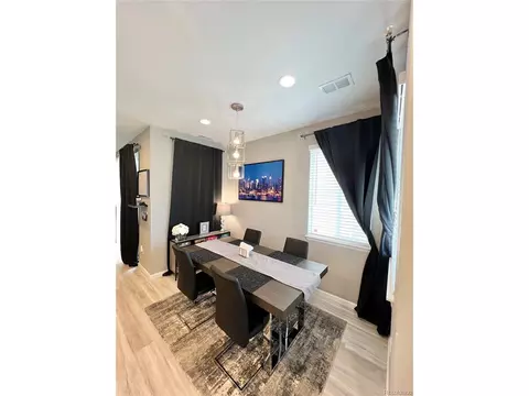 17098 E Center Pl, Aurora, CO 80017 photo 3