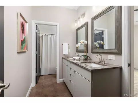 Bath - 9177 E 4th Pl, Denver, CO 80230 photo 5 of 7