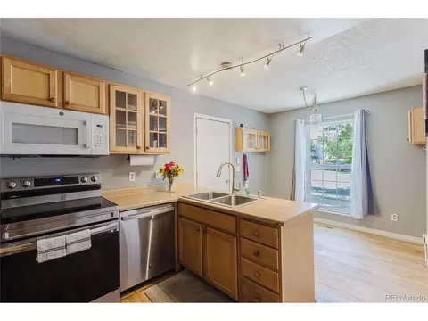 Kitchen - 18851 E 22nd Dr, Aurora, CO 80011 photo 2 of 2