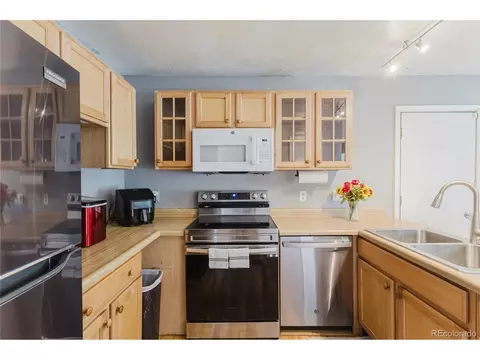 Kitchen - 18851 E 22nd Dr, Aurora, CO 80011 photo 1 of 2