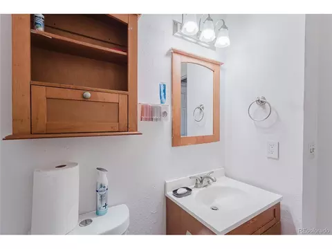 Bath - 18851 E 22nd Dr, Aurora, CO 80011 photo 3 of 4