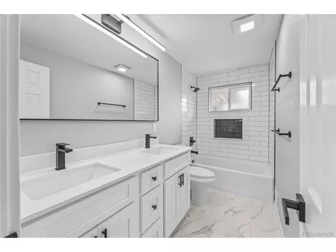 Bath - 7194 W 68th Ave, Arvada, CO 80003 photo 1 of 5