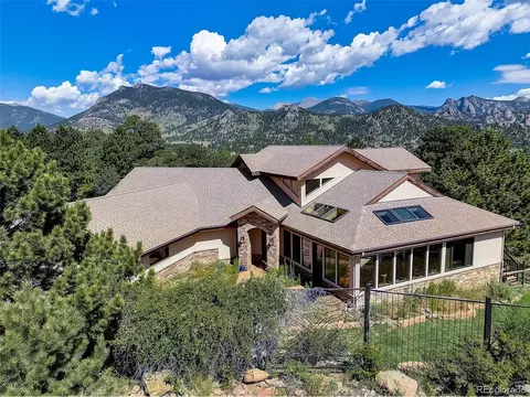 1132 Griffith Ct, Estes Park, CO 80517