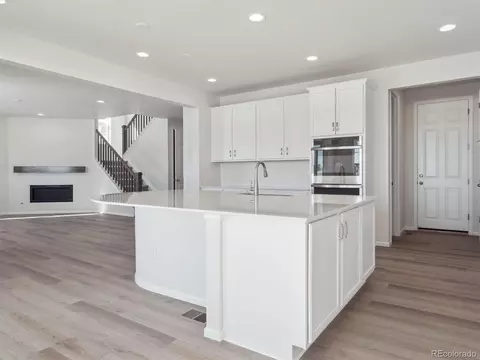 24560 E 36th Ave, Aurora, CO 80019 photo 9
