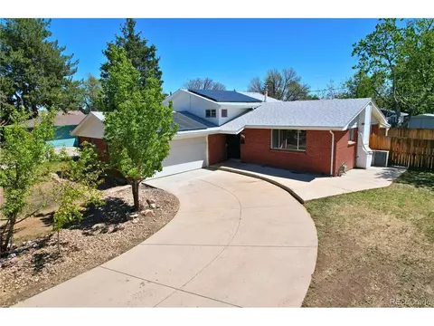 362 Salem St, Aurora, CO 80011