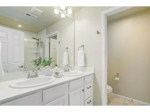 15957 E Otero Ave, Centennial, CO 80112 photo 17