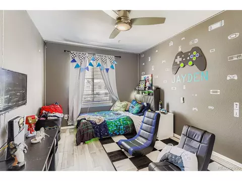 5044 Sable St, Denver, CO 80239 photo 6
