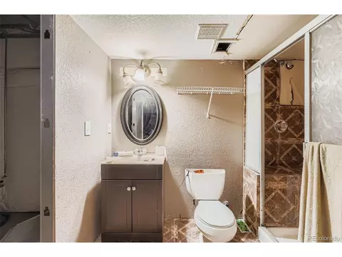 5044 Sable St, Denver, CO 80239 photo 19