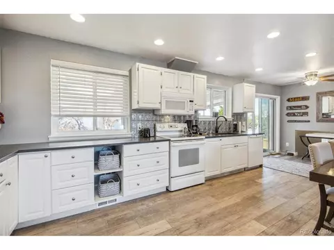 19269 Eldorado Dr, Aurora, CO 80013 photo 5