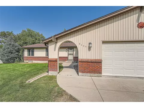 8405 Lamar Dr, Arvada, CO 80003 photo 3