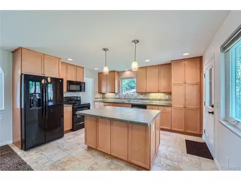 8405 Lamar Dr, Arvada, CO 80003 photo 11